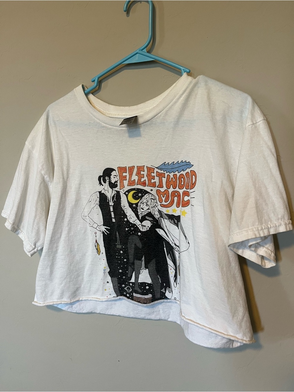 Cropped Fleetwood Mac t shirt ✨